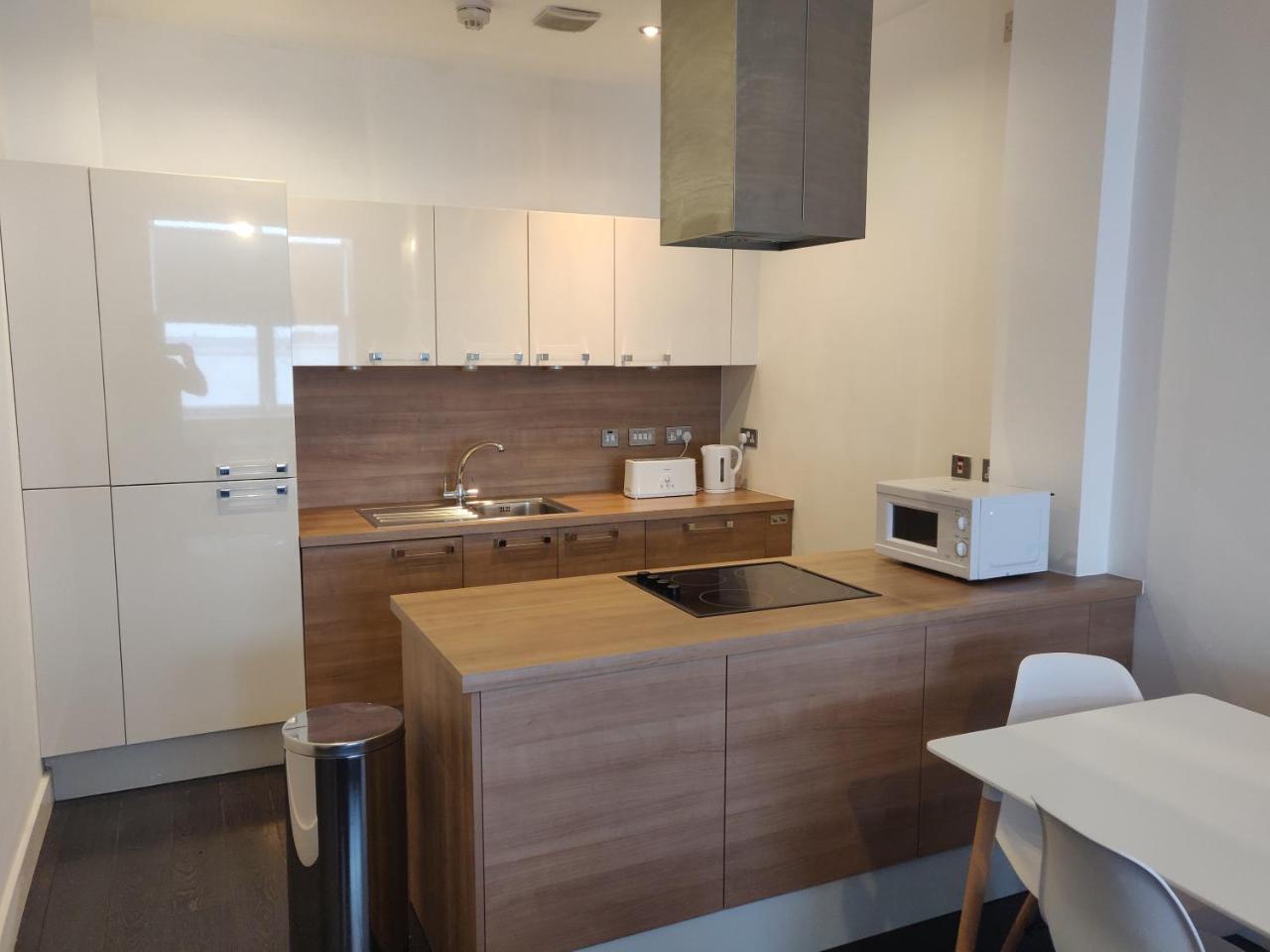 Canal Side Apartment By Serviced Living Liverpool Kültér fotó